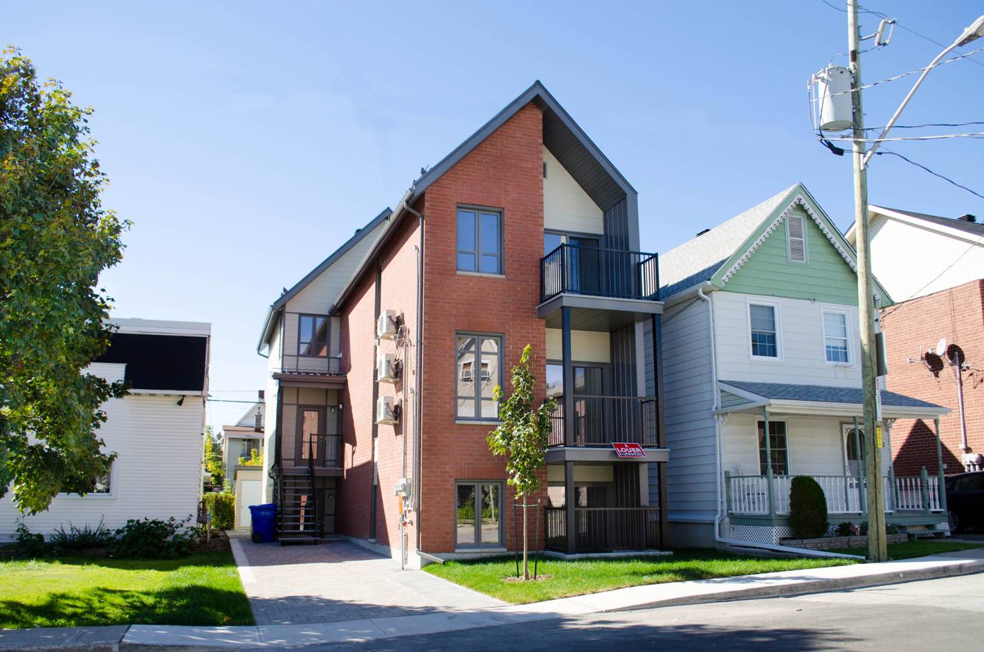 199 Dollard Des Ormeaux — Parisien Construction